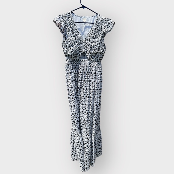 LOFT Beach CutOut Ruffle Sleeve Tiered Patterned Dress - Picture 4 of 10